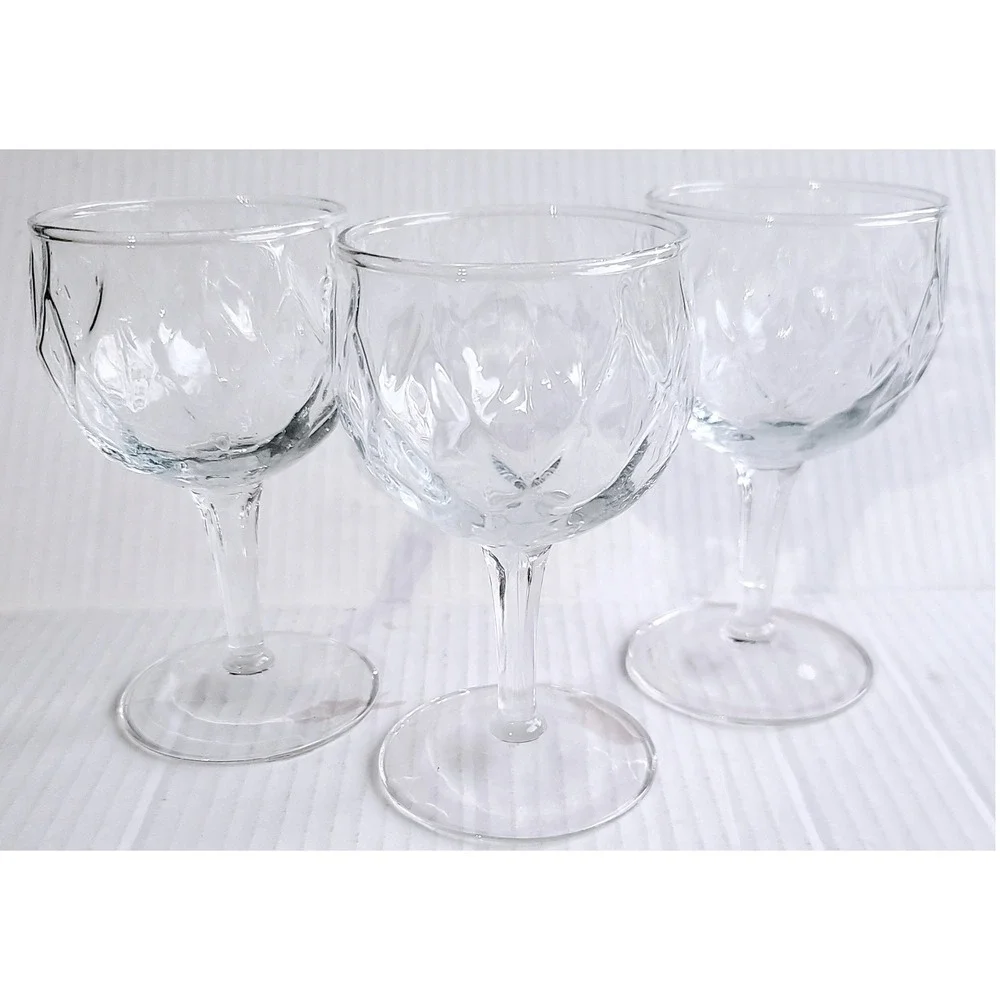 Vintage‎ Diamond Quilted Pattern Wine Water Goblets Clear Glass Stemware 3ct